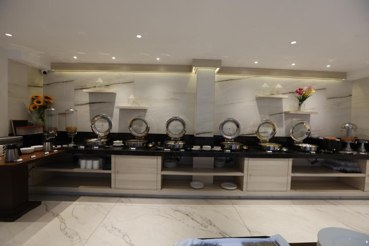 Artistry Suites Calangute Buitenkant foto